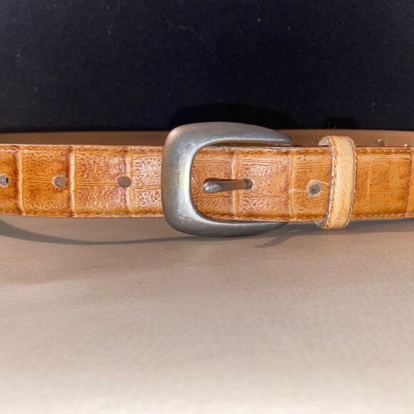 Leather Belt Tan Camel Brown 34 Small Vintage Animal Elephant Lion Metal Accent - Picture 2 of 13